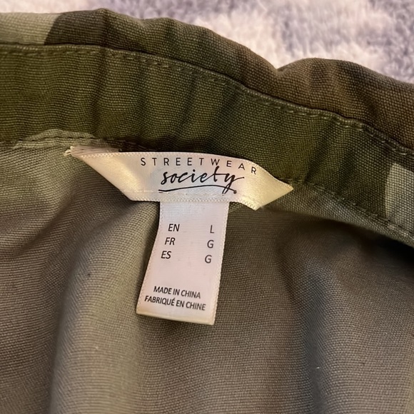 Super cute army jacket - Picture 3 of 3